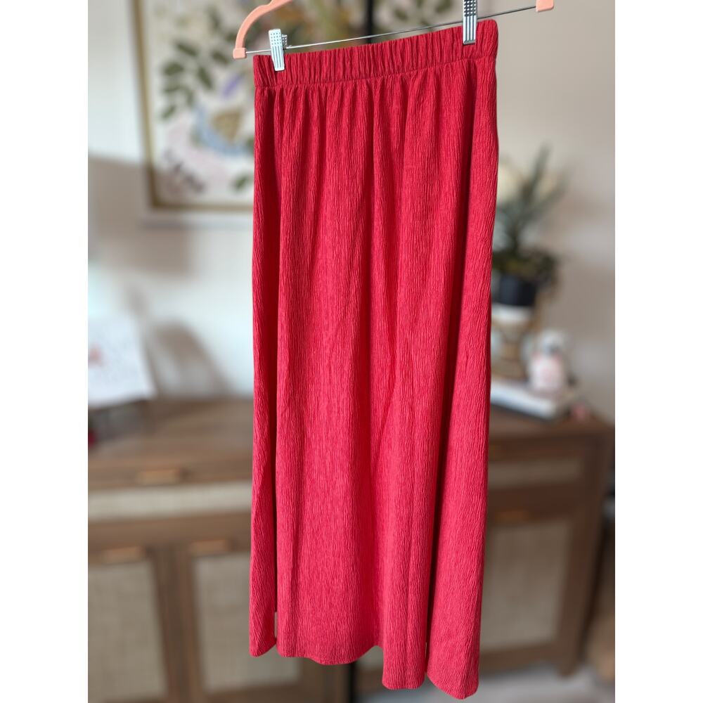 Abercrombie & Fitch Textured Ribbed Lined Gauzy Maxi Skirt Red Womens Sz XS Tall